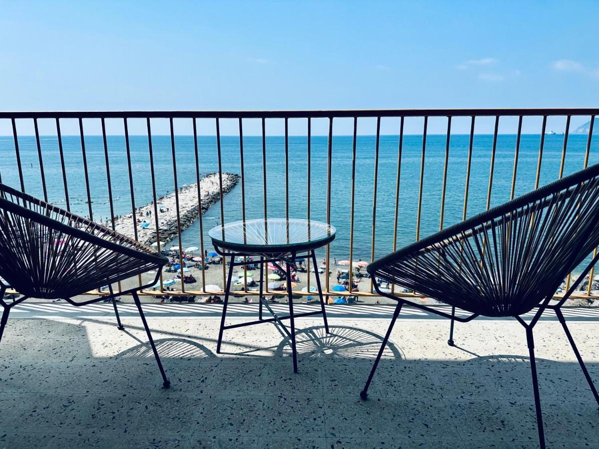 Blumare Arthouse Hotel Salerno Buitenkant foto