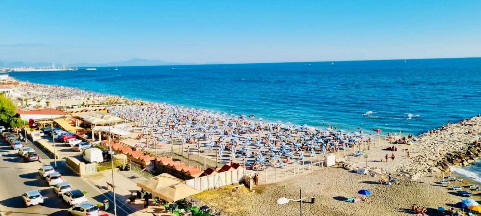 Blumare Arthouse Hotel Salerno Buitenkant foto