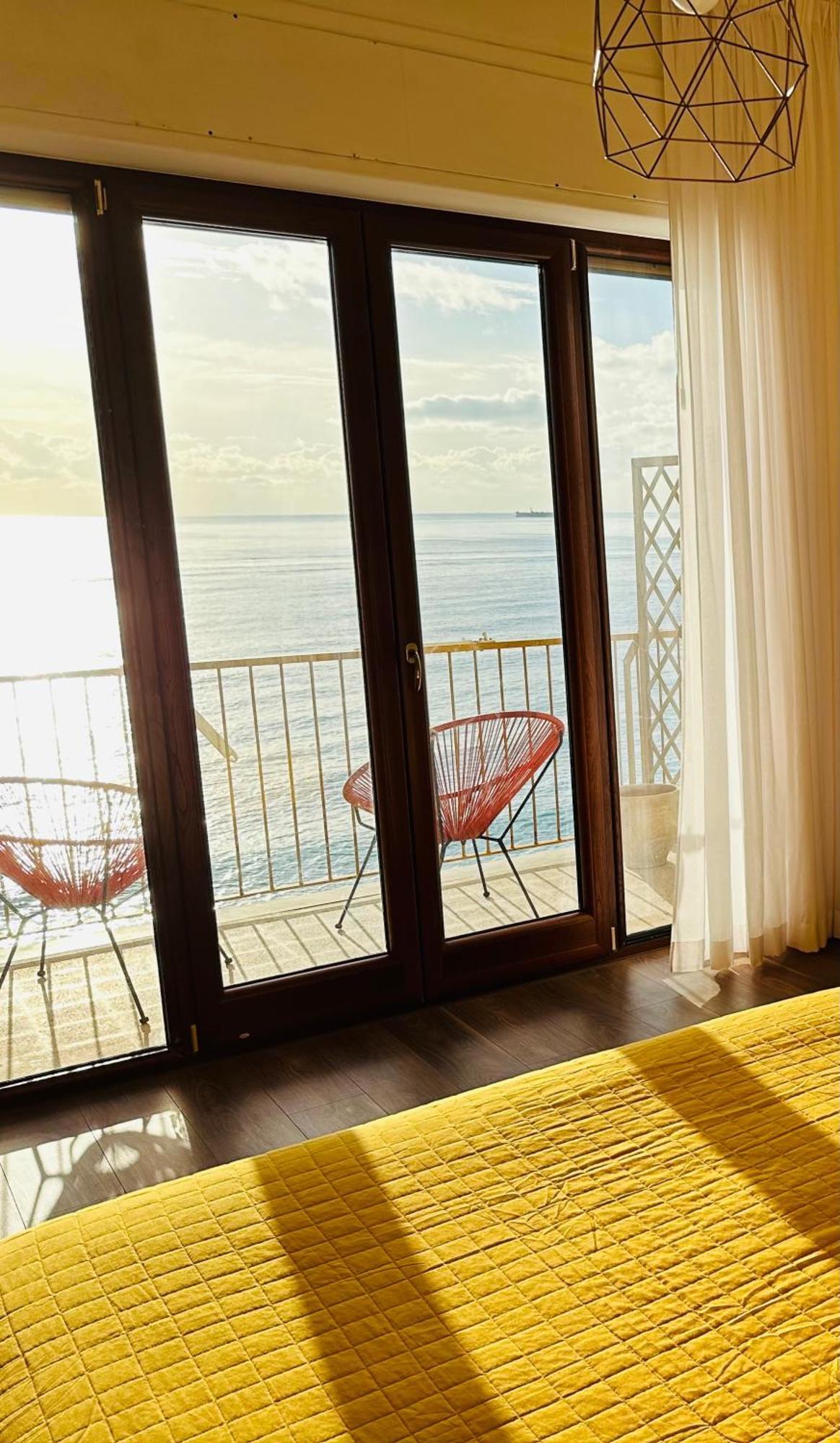 Blumare Arthouse Hotel Salerno Buitenkant foto